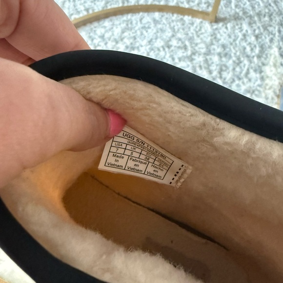 UGG Waterproof Clear Rain Ankle Boots Sherpa Lined Size 7 Women - Picture 11 of 11